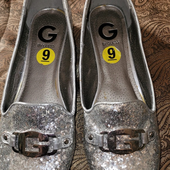 Guess flats women size US 9, Sparkle with Buckle - Picture 9 of 13